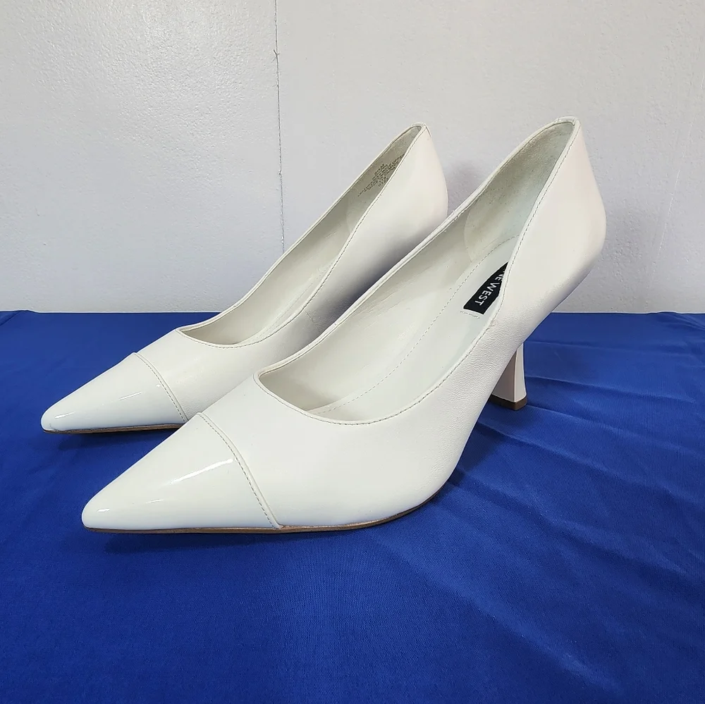 Nine West Pointy Cap Toe Pump color bone size 8.5M